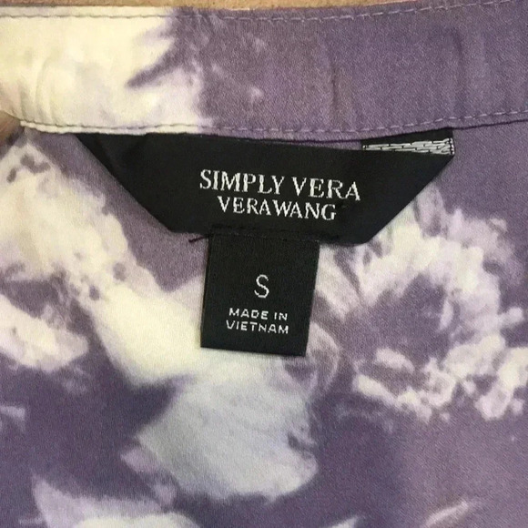 Simply Vera Vera Wang Purple & White Abstract Floral Button Front Pleated Top-S - Picture 7 of 8